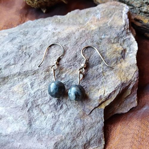 Boucles d'oreilles perles en Labradorite