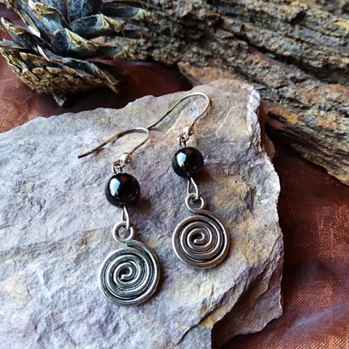 Boucles d'oreilles Spirale et Tourmaline noire