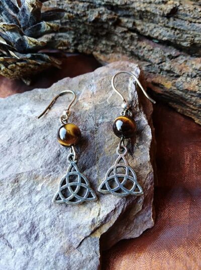 Boucles d’oreilles Triquetra et Oeil de Tigre Protection