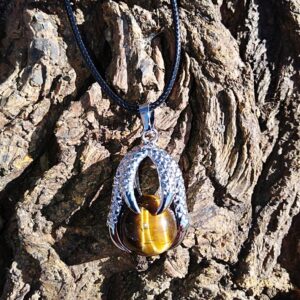 Pendentif Griffe de Dragon Oeil de Tigre