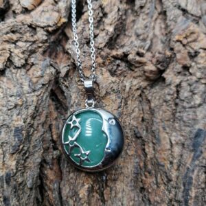 Pendentif Lune et étoiles en aventurine verte