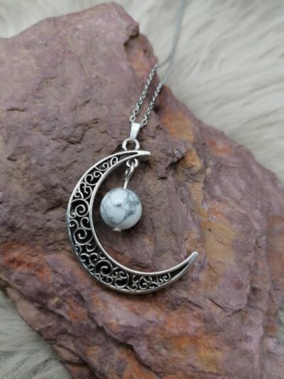 Pendentif “Pouvoir de Lune” – Howlite