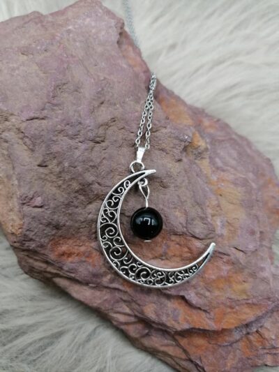 Pendentif “Pouvoir de Lune” – Tourmaline noire