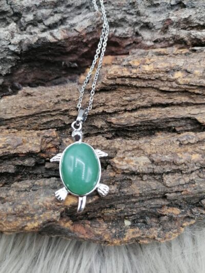 Pendentif tortue en aventurine verte