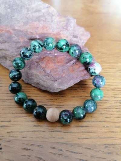 Bracelet en Rubis sur Zoïzite - 10 mm