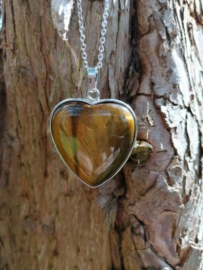 Pendentif Coeur en Oeil de Tigre