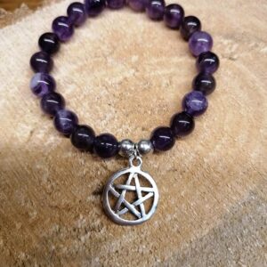 Bracelet Améthyste perles de 8 mm et Pentagramme