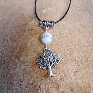 Pendentif Arbre et Howlite