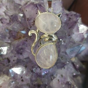 Pendentif chat en Quartz rose